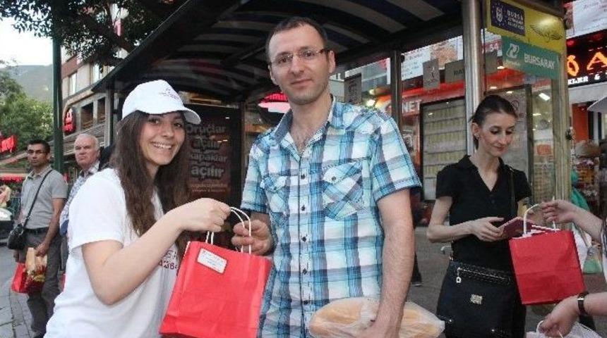 Yolda Kalanlara &lsquo;hayat&rsquo; Desteği