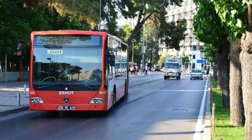 İzmir&rsquo;de Toplu Ulaşımda Bayram M&uuml;jdesi