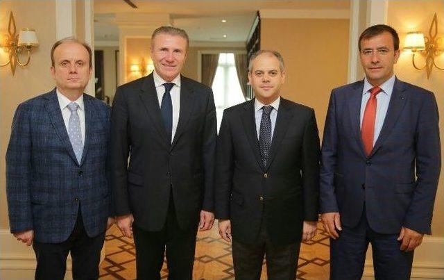 Bakan Kılıç, Ukrayna Milli Olimpiyat Komitesi Başkanı Sergey Bubka’yı Kabul Etti