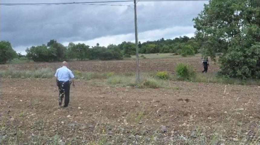 &Ccedil;aldığı Arabayla Ka&ccedil;amadan Yakalandı