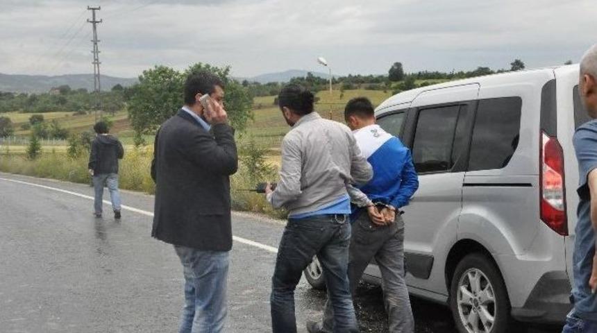 Bozüyük’te Yakalanan Otomobil Hırsızı Tutuklandı