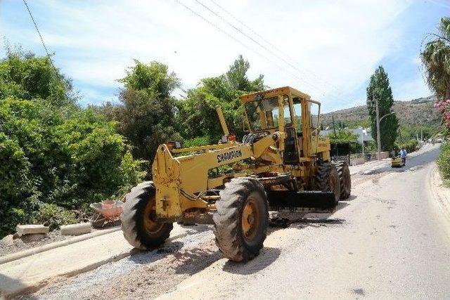 Bodrum Belediyesi Bergamut Caddesini Asfaltladı