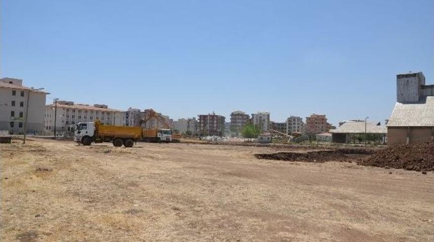 Şanlıurfa B&uuml;y&uuml;kşehir Belediyesi Viranşehir&rsquo;de &Ccedil;alışmalara Başladı