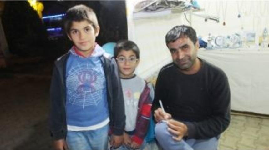 Burhaniye&rsquo;de &Ccedil;ocuklar İsimli Bileklikleri Sevdi