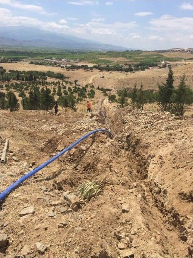 Kırsal Mahallelerin İçme Suyu Hatları Birer Birer Yenileniyor