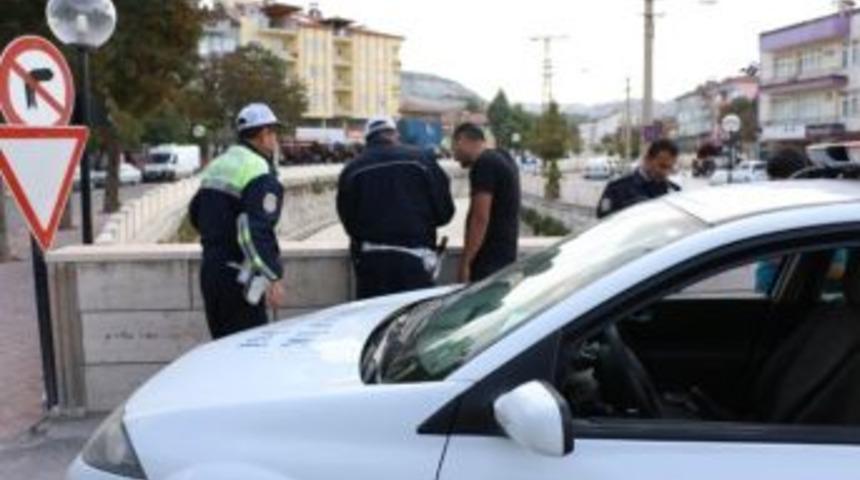 Burdur’da 573 Sürücüye 163 Bin Tl Ceza Kesildi