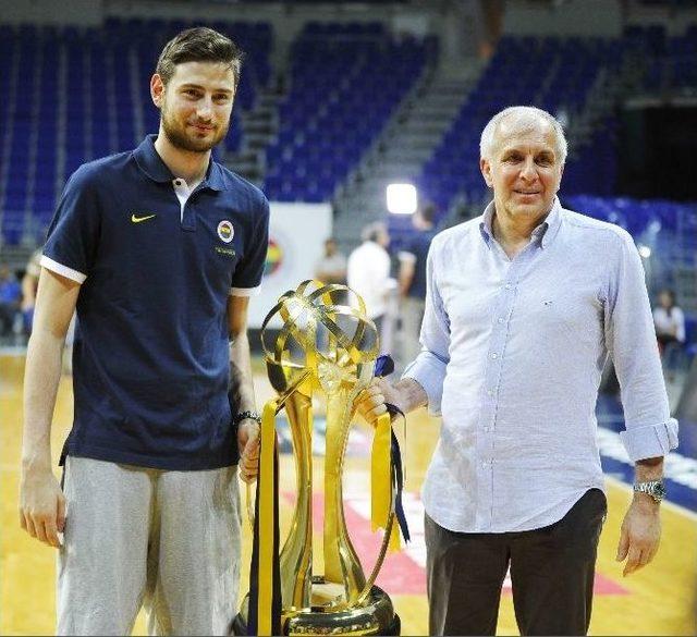 Obradovic: 