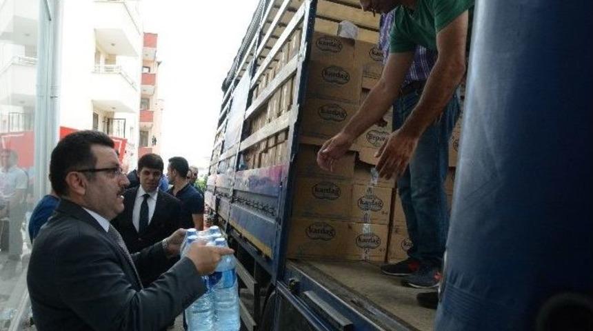 Trabzon&rsquo;da Bayırbucak T&uuml;rkmenleri İ&ccedil;in Toplanan Yardımlar Yola &Ccedil;ıktı