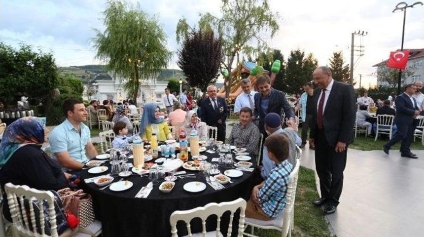 Başkan Alemdar Şehit Ve Gazi Aileleriyle Bereket Sofralarında Buluştu