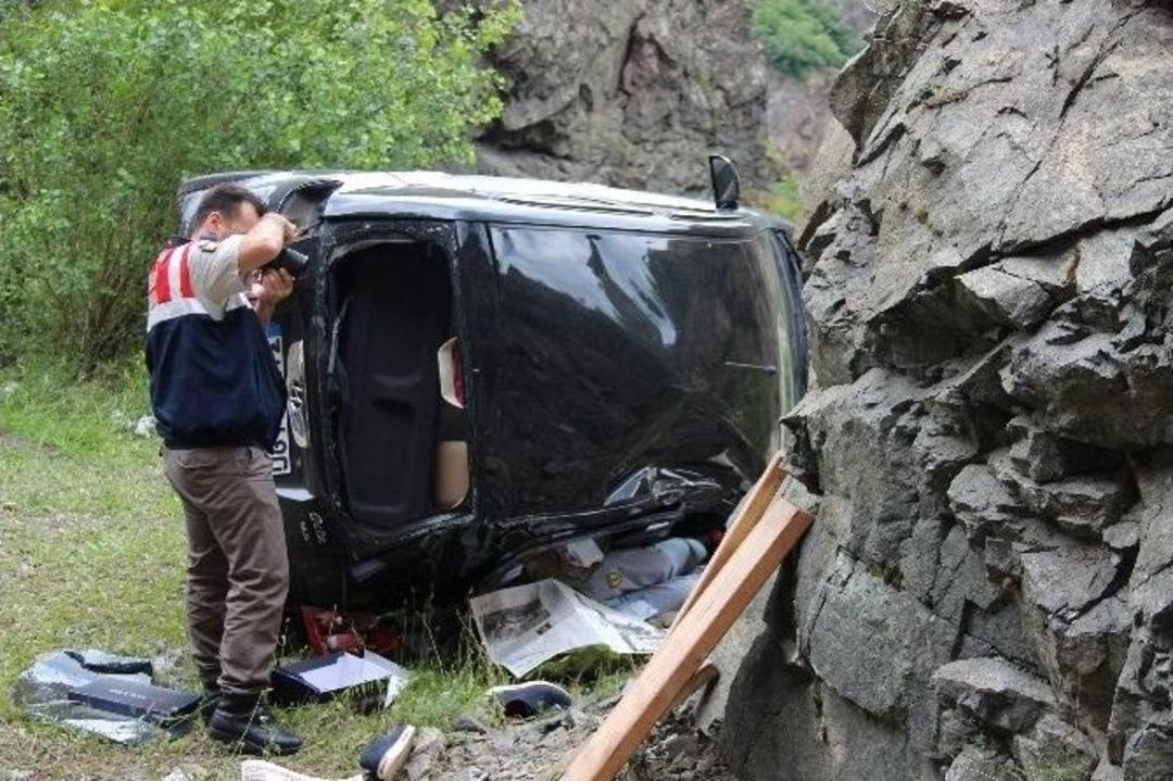 Ter&ouml;rle M&uuml;cadele Ederken Sınava Geldi, Kazada &Ouml;ld&uuml;