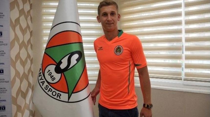 Alanyaspor&rsquo;a Ukraynalı Sol Bek