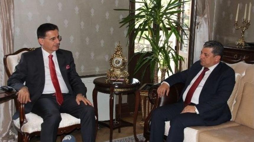 Kktc Bayındırlık Ve Ulaştırma Bakanı D&uuml;r&uuml;st Hatay&rsquo;da