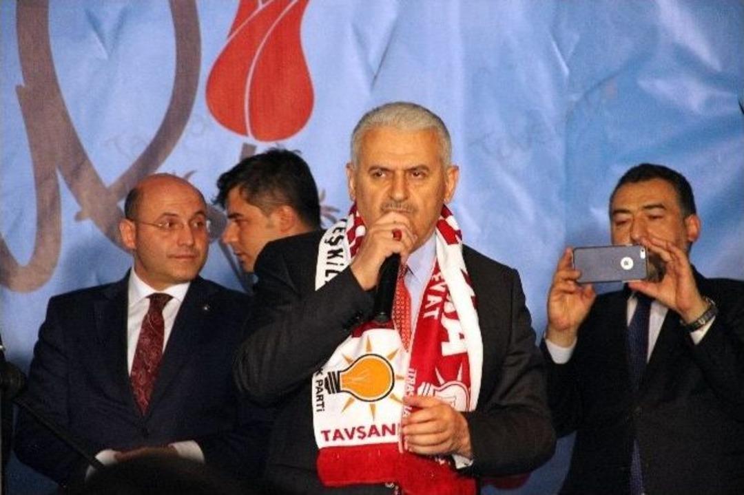 Başbakan Binali Yıldırım: &rsquo;&rsquo;yolları B&ouml;leriz Ama T&uuml;rkiye&rsquo;yi Asla B&ouml;ld&uuml;rmeyiz&rsquo;&rsquo;