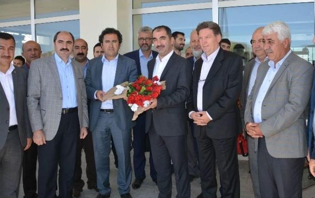 Karatay Heyetinden Gevaş&rsquo;a Ziyaret