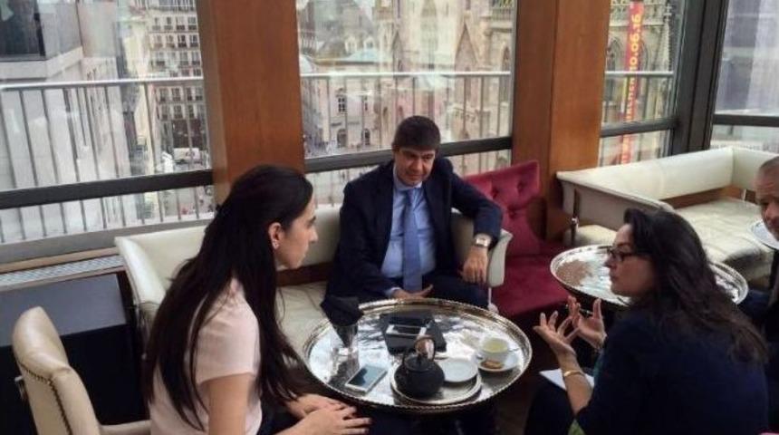 Başkan T&uuml;rel, Avusturya&rsquo;da Antalya&rsquo;yı Anlattı