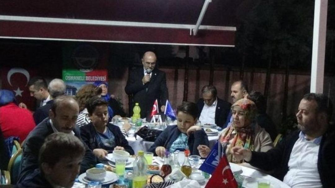 Bilecik Smmmo &Uuml;yeleri İftarda Bir Araya Geldi