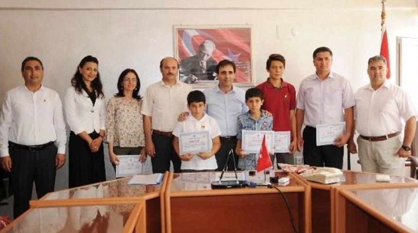Erdemli&rsquo;de Dyned Birincileri Altınla &Ouml;d&uuml;llendirildi