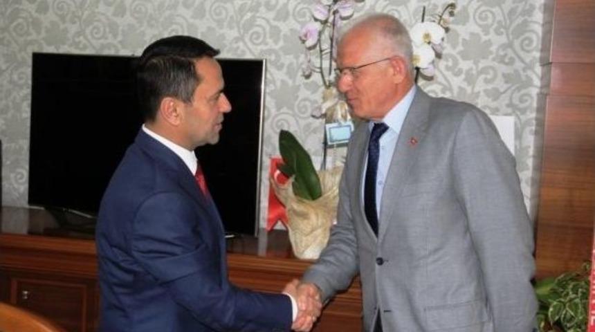 G&ouml;reme Belediye Başkanı Cingil, Vali Aktaş&rsquo;ı Ziyaret Etti