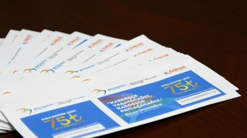 Suriyeli G&ouml;&ccedil;menlere Ramazan&rsquo;da Gıda Yardımı