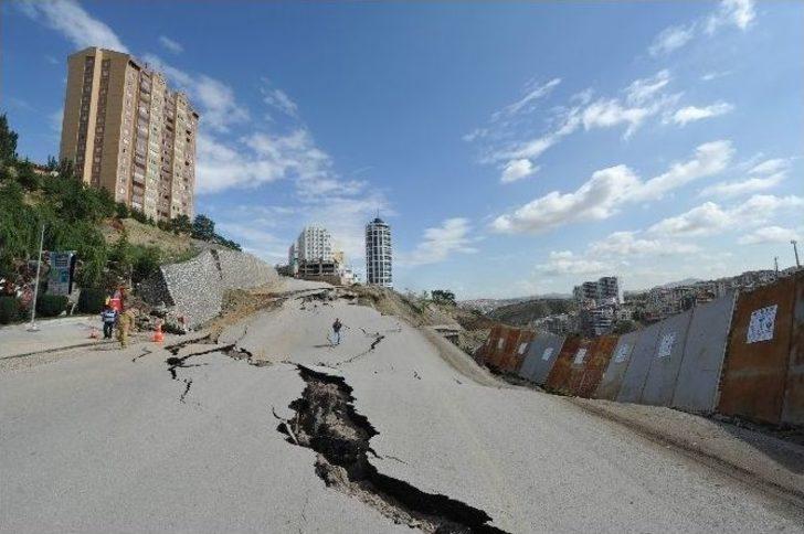 Ankara Büyükşehir Belediyesi’nden Çöken Yolla İlgili Açıklama G5