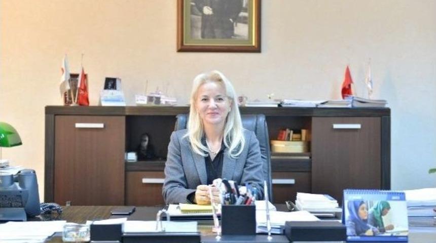 Sa&uuml; Eğitim Fak&uuml;ltesi 5 Bin &Ouml;ğrenciye Eğitim Veriyor