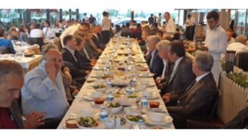 Ahşap Sanayicileri &Ccedil;&ouml;z&uuml;m&uuml; Bakanlıkta Arıyor