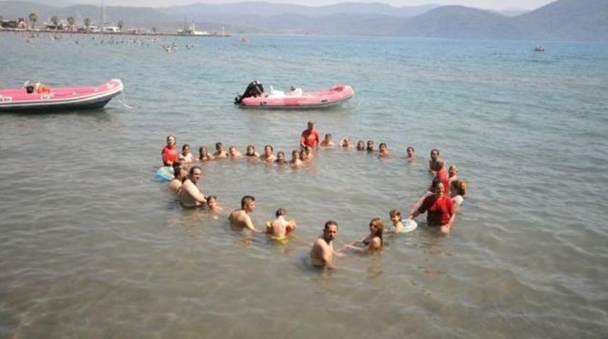 Akut &Ouml;ğrenci Ve Velilerle Kamp Yaptı