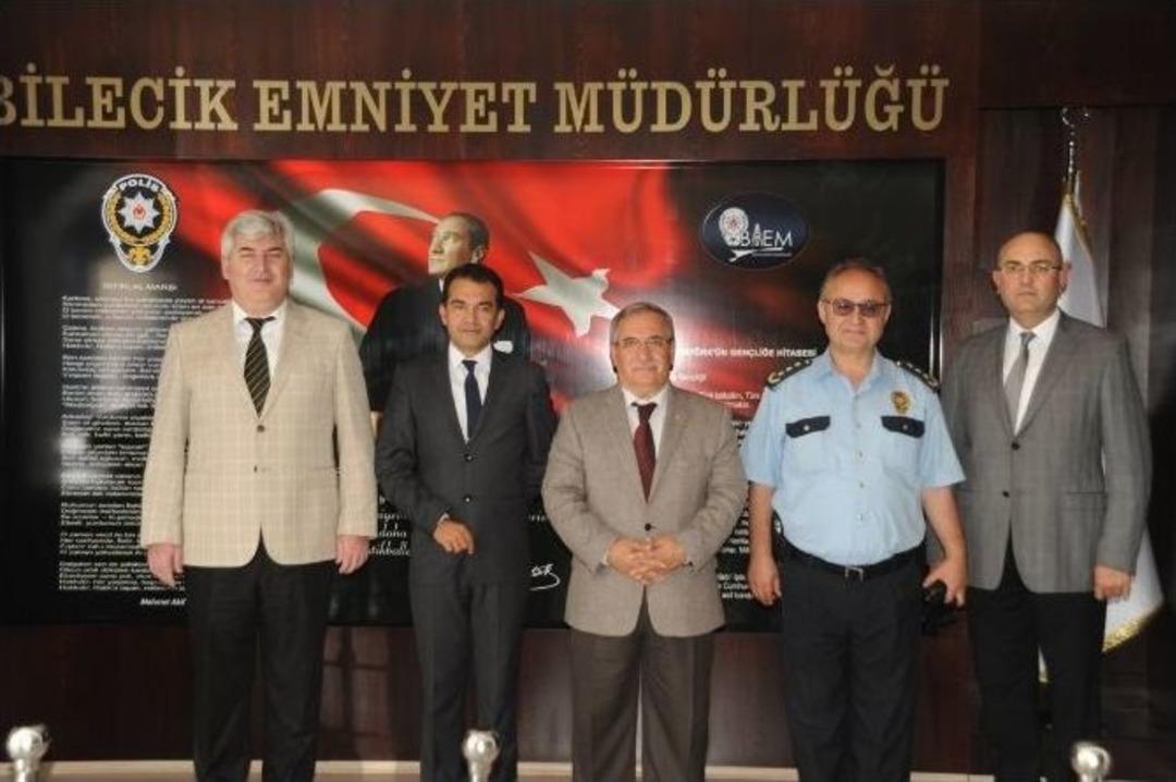 Vali Nayir&rsquo;dan Veda Ziyaretleri