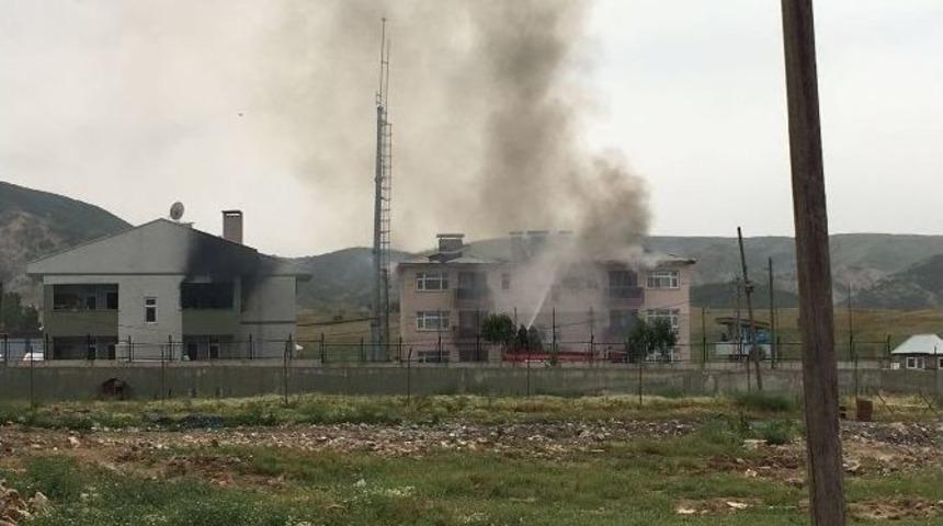 Jandarma Karakoluna Saldırı: 1 Şehit