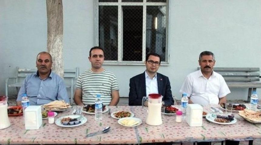 Kaymakam Ahmet Selim Yavuz Mehmet&ccedil;ikle İftarda Buluştu