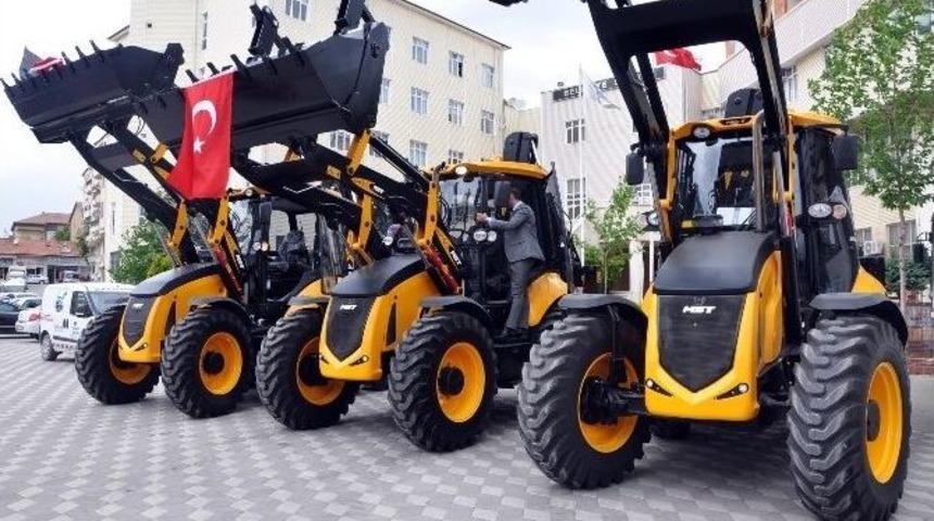 Sorgun Belediyesi Makine Parkına İş Makinesi Takviye Etti