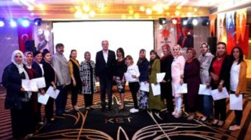 Ak Parti&rsquo;nin İstişare Ve İftar Programı