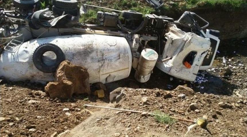 Beton Mikseri Dereye U&ccedil;tu