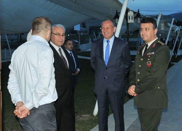 Şahit Yakınları Ve Gaziler Jandarmadan İftarında 2