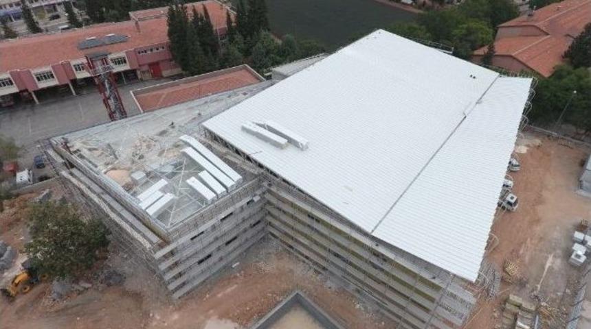 Büyükşehir’den Yeni Spor Tesisleri Atağı