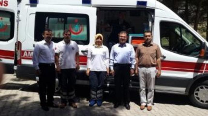 Gerger İl&ccedil;esine Yeni Ambulans G&ouml;nderildi