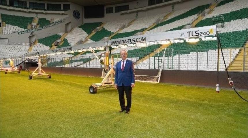Bursa B&uuml;y&uuml;kşehir Stadyumu&rsquo;nda Suni G&uuml;neşleme Sistemi
