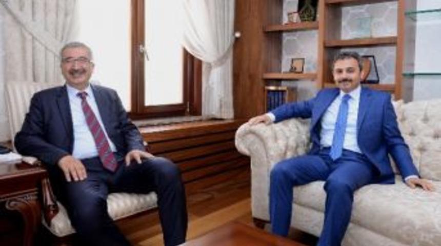 Başkan K&uuml;lc&uuml;&rsquo;den Vali Kılı&ccedil;&rsquo;a Ziyaret