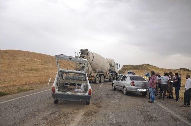 Kahta’da Trafik Kazası: 4 Yaralı