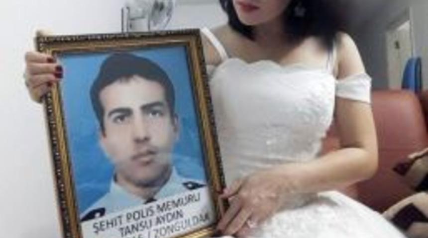 Vietnamlı Şehit Eşinin &ldquo;maaş&rdquo; M&uuml;cadelesi