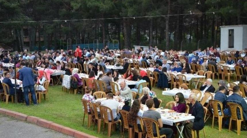 Başkan Şahin&rsquo;den Şehit Yakınları Ve Gazilere İftar