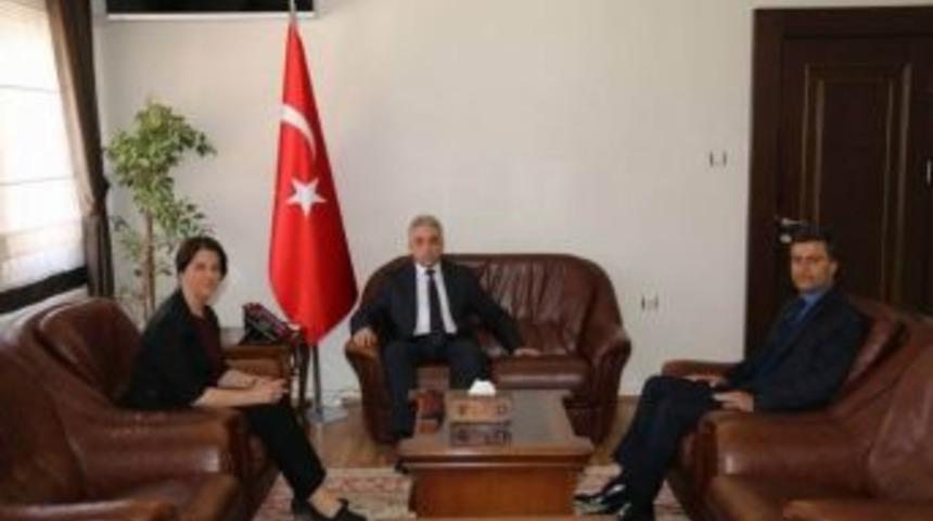 Hdp Milletvekillerinden Vali Toprak&rsquo;a Ziyaret
