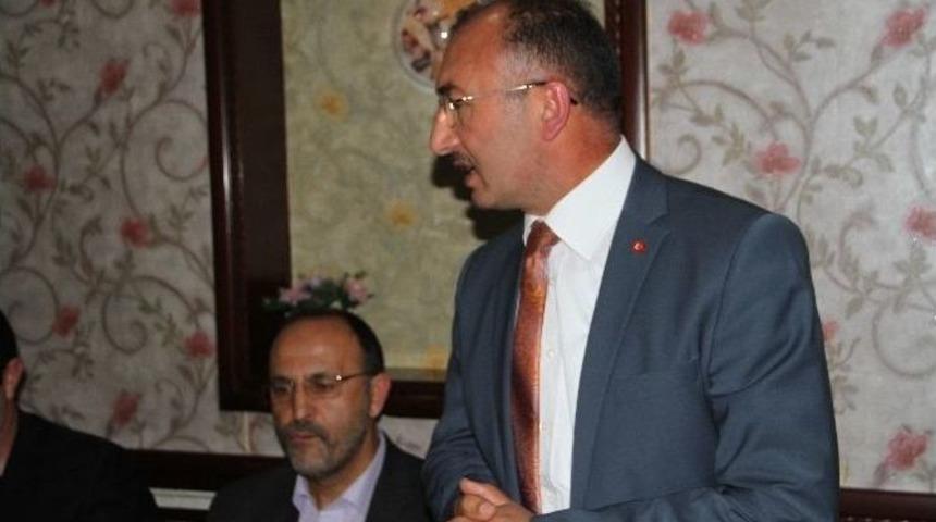 Ardahan Belediyesinden İftar Yemeği