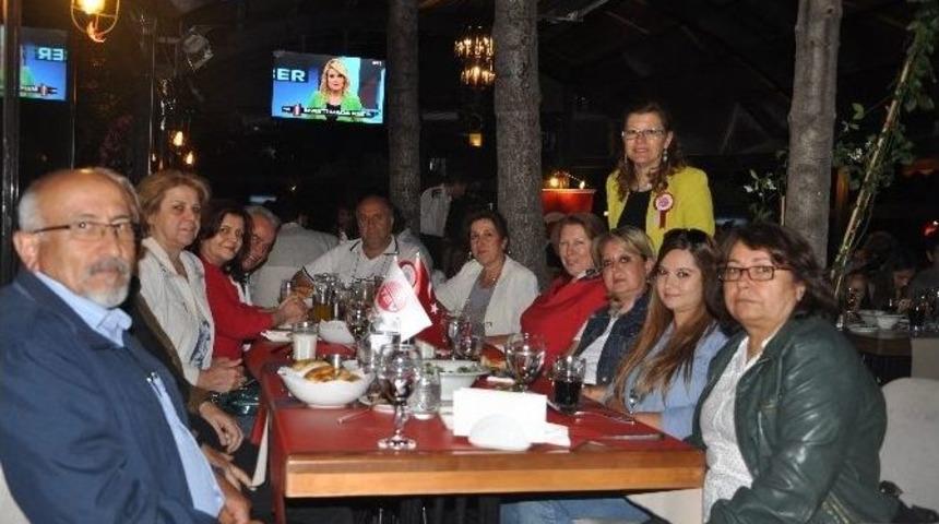 Tev&rsquo;den &Ouml;ğrenciler Yararına İftar Yemeği