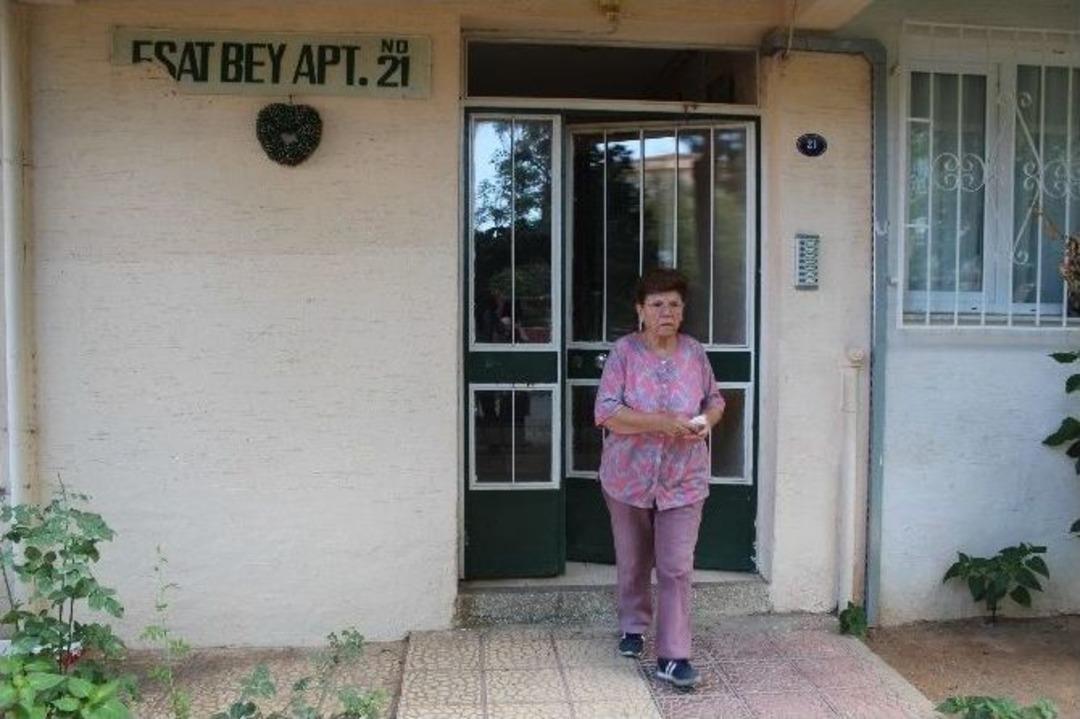 (&ouml;zel) İzmir&rsquo;de Akıllara Durgunluk Veren Dolandırıcılık