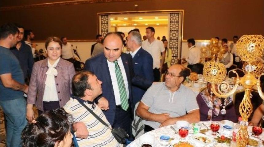 Vali G&uuml;naydın, Şehit Aileleri Ve Gazilerle Biraraya Geldi