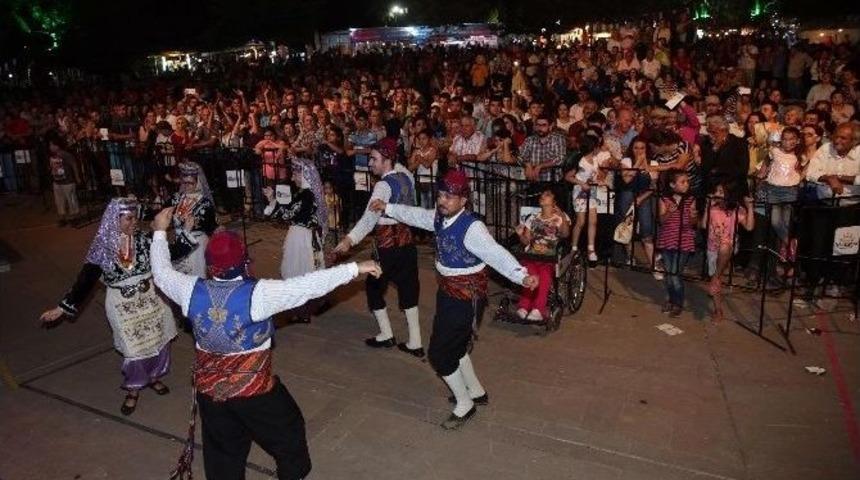 Ramazan Şenliklerinde Burdur R&uuml;zgarı