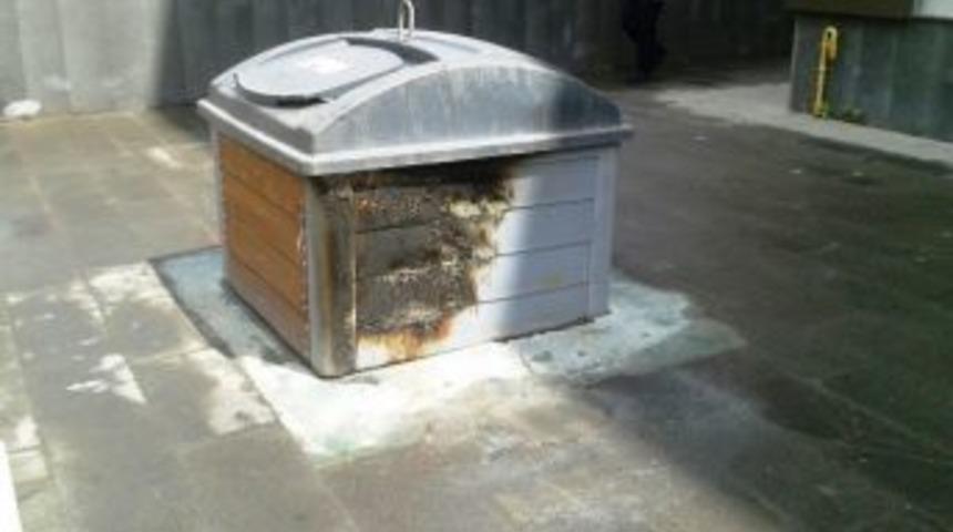 İzmit&rsquo;te Konteyner Neronları Boş Durmuyor