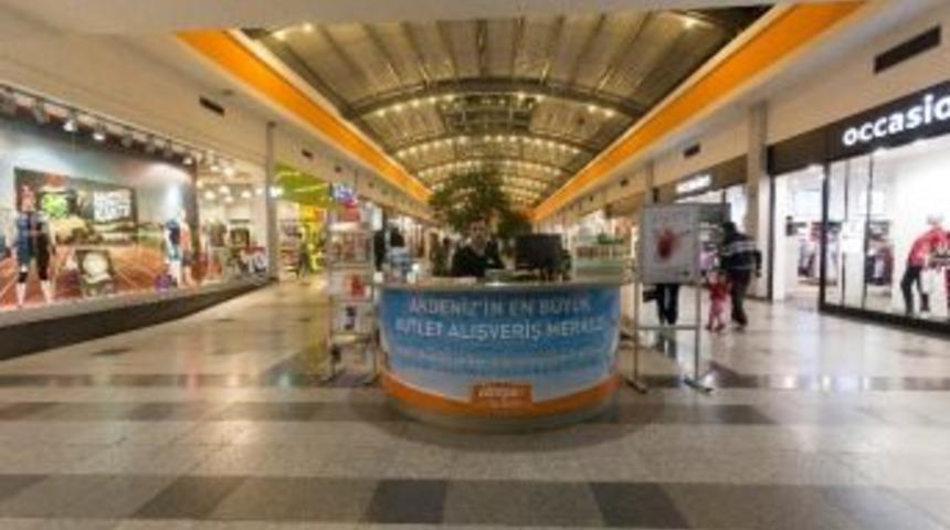 Babalar G&uuml;n&uuml;&rsquo;nde Eğlenceli Yarışma