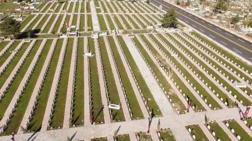 Sekmen: &ldquo;cenaze Hizmetlerinde De T&uuml;rkiye&rsquo;nin &Ouml;rnek Şehriyiz&rdquo;